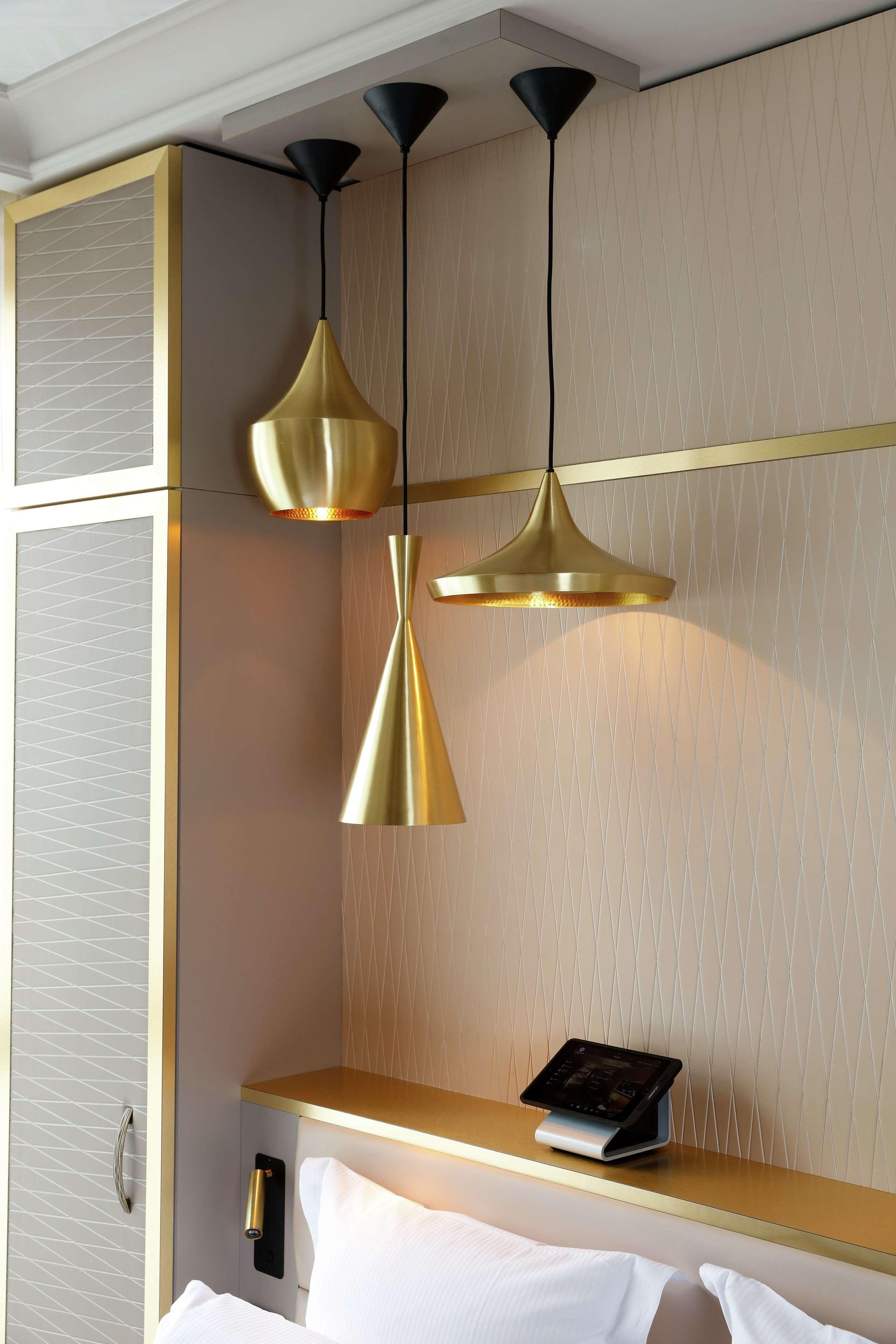 Hotel Niepce Paris, Curio Collection By Hilton