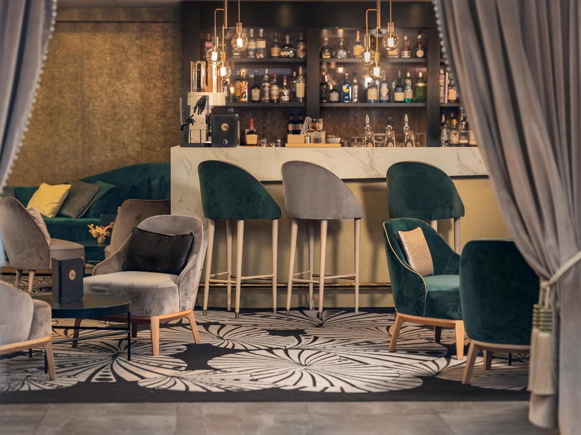 Hotel Niepce Paris, Curio Collection By Hilton 4*