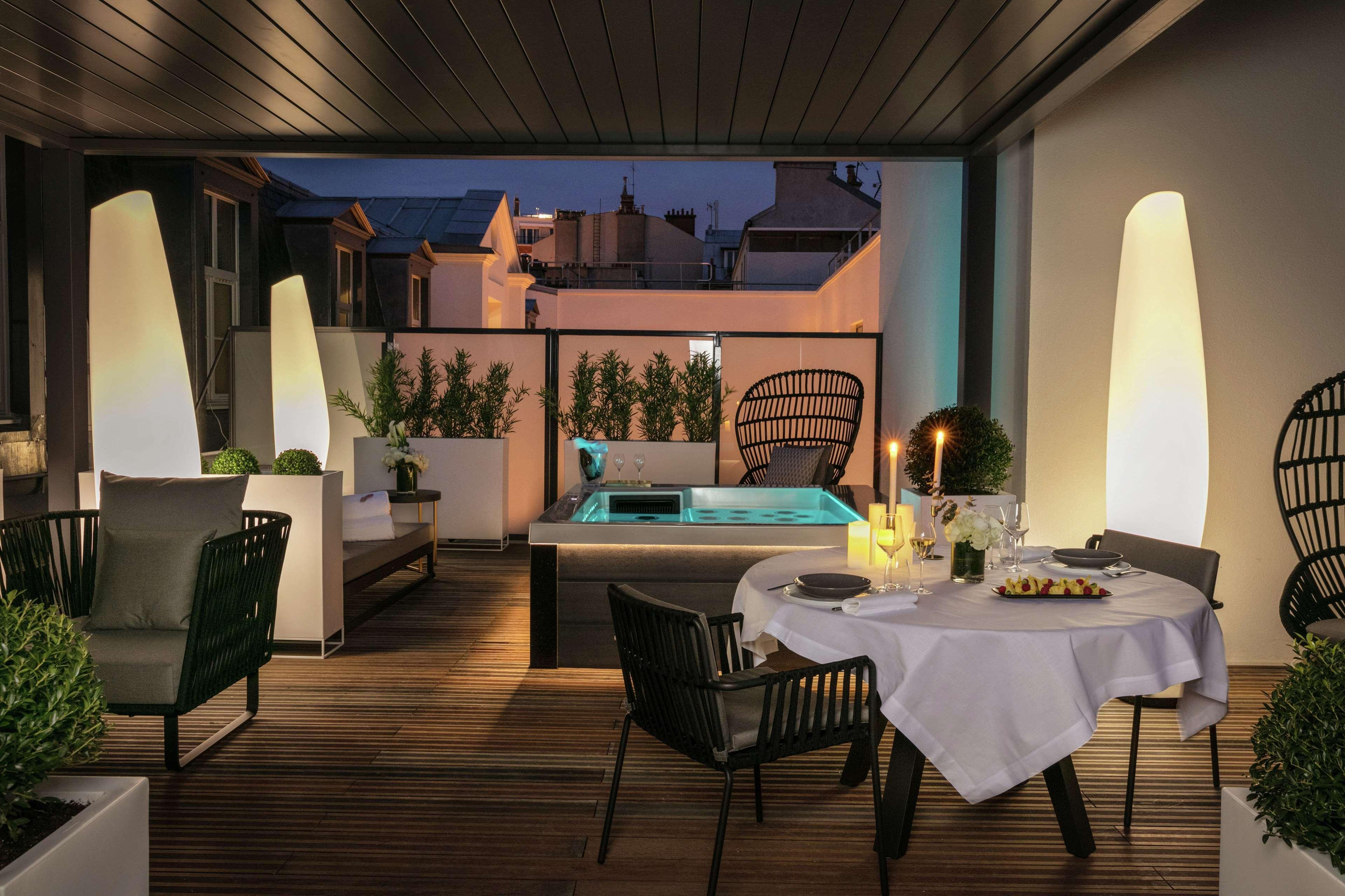 Hotel Niepce Paris, Curio Collection By Hilton Paris